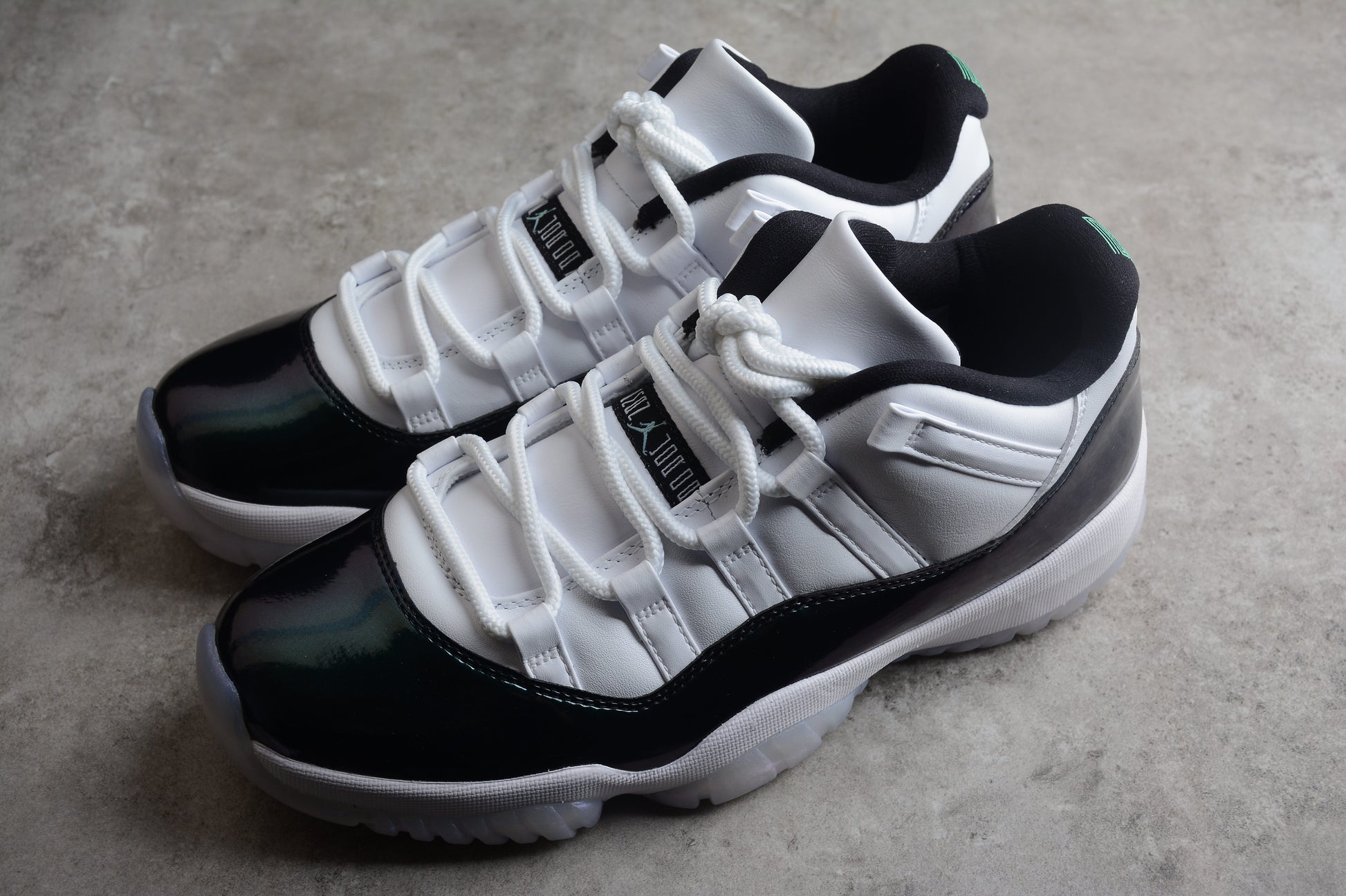 Air Jordan 11 Low " Easter " - Best Reps Website 2025