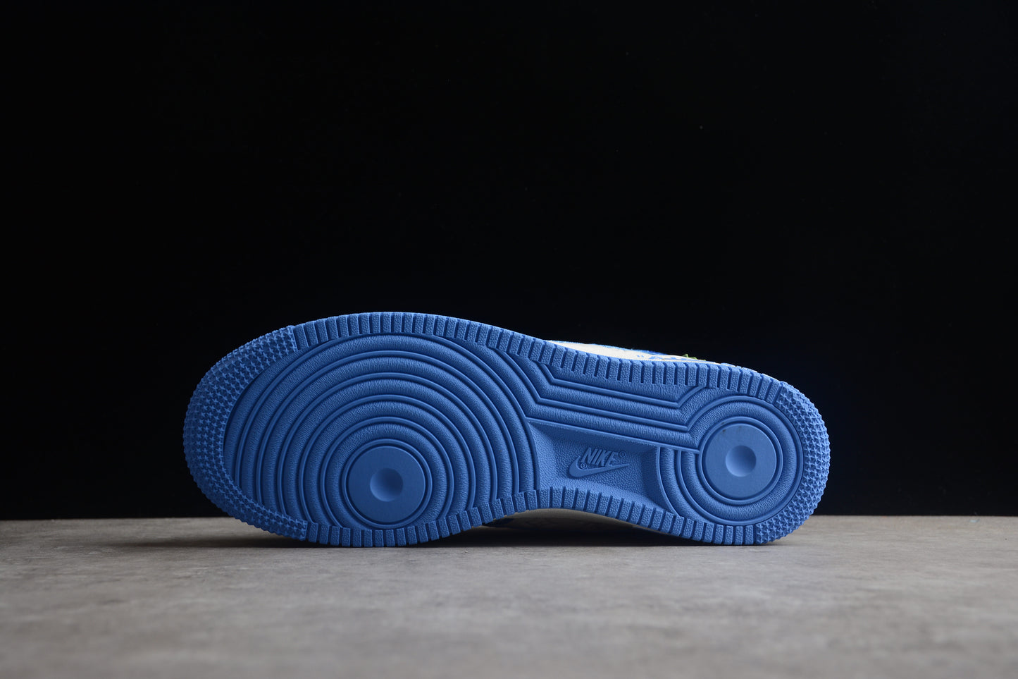 Louis Vuitton x Air Force 1 Low 'White Team Royal Blue'
