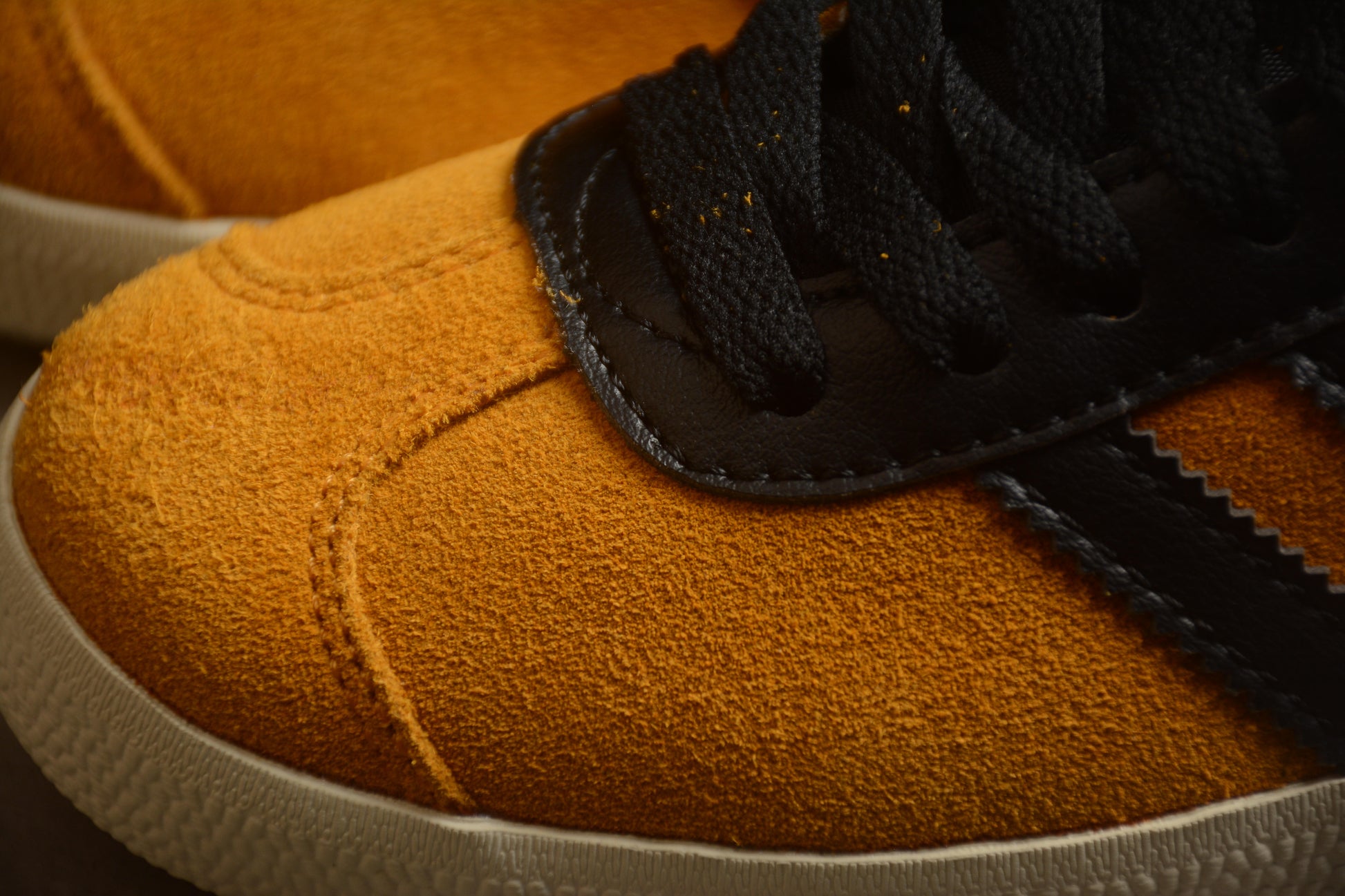 adidas Gazelle "Team Collegiate Gold / Core Black" - Best Reps Website 2025