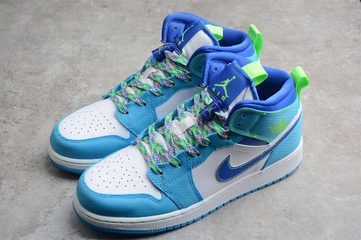 Air Jordan 1 Mid SE GS 'Sprite Blue' - Best Reps Website 2025