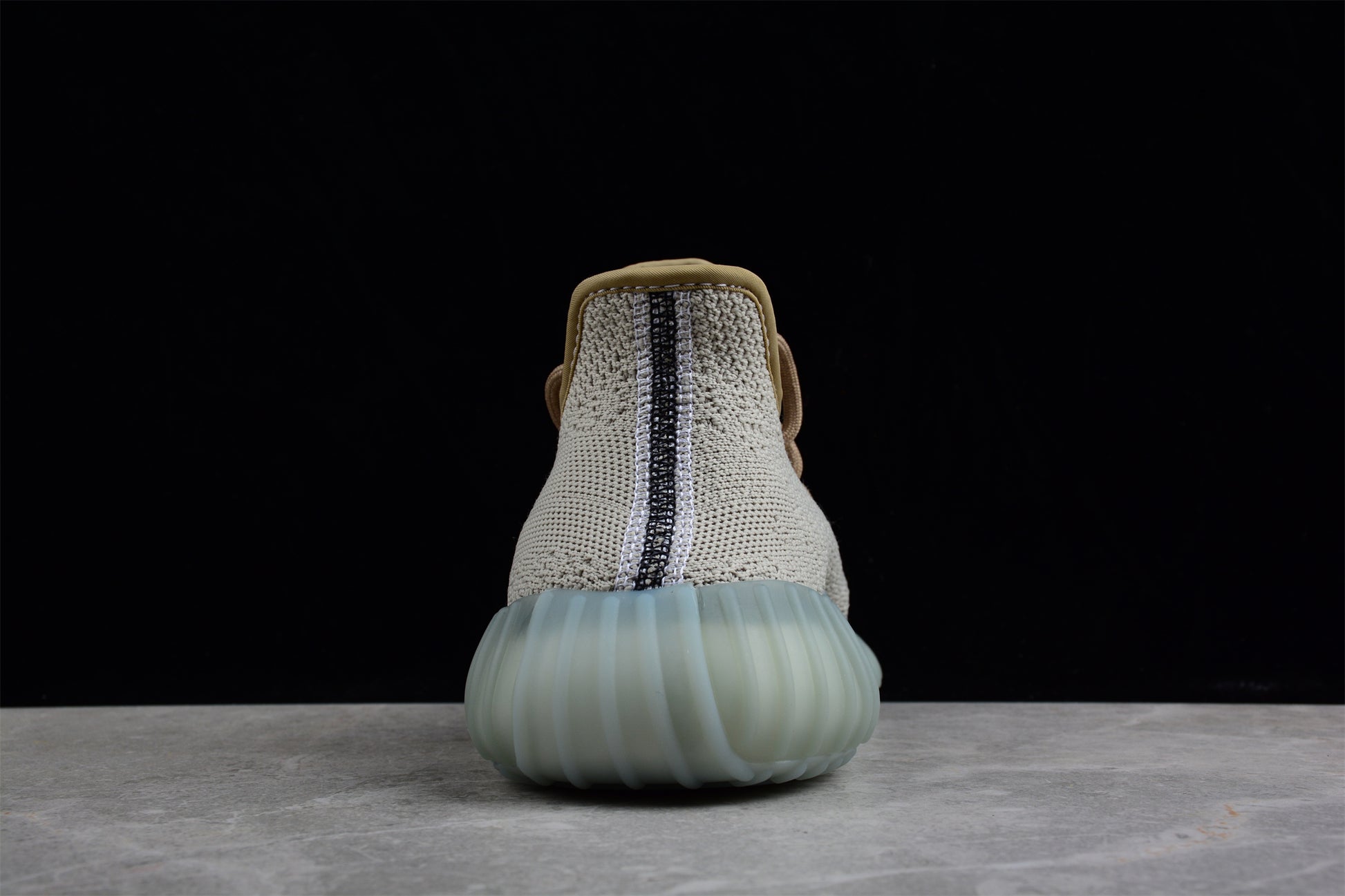 adidas Yeezy Boost 350 V2 - Best Reps Website 2025