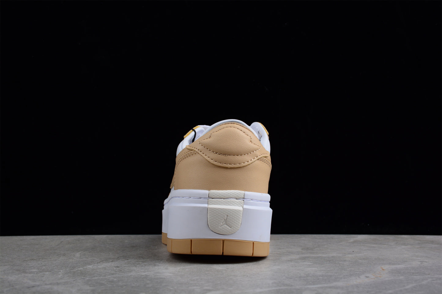 WMNS Air Jordan 1 Elevate Low SE "Beige/White"