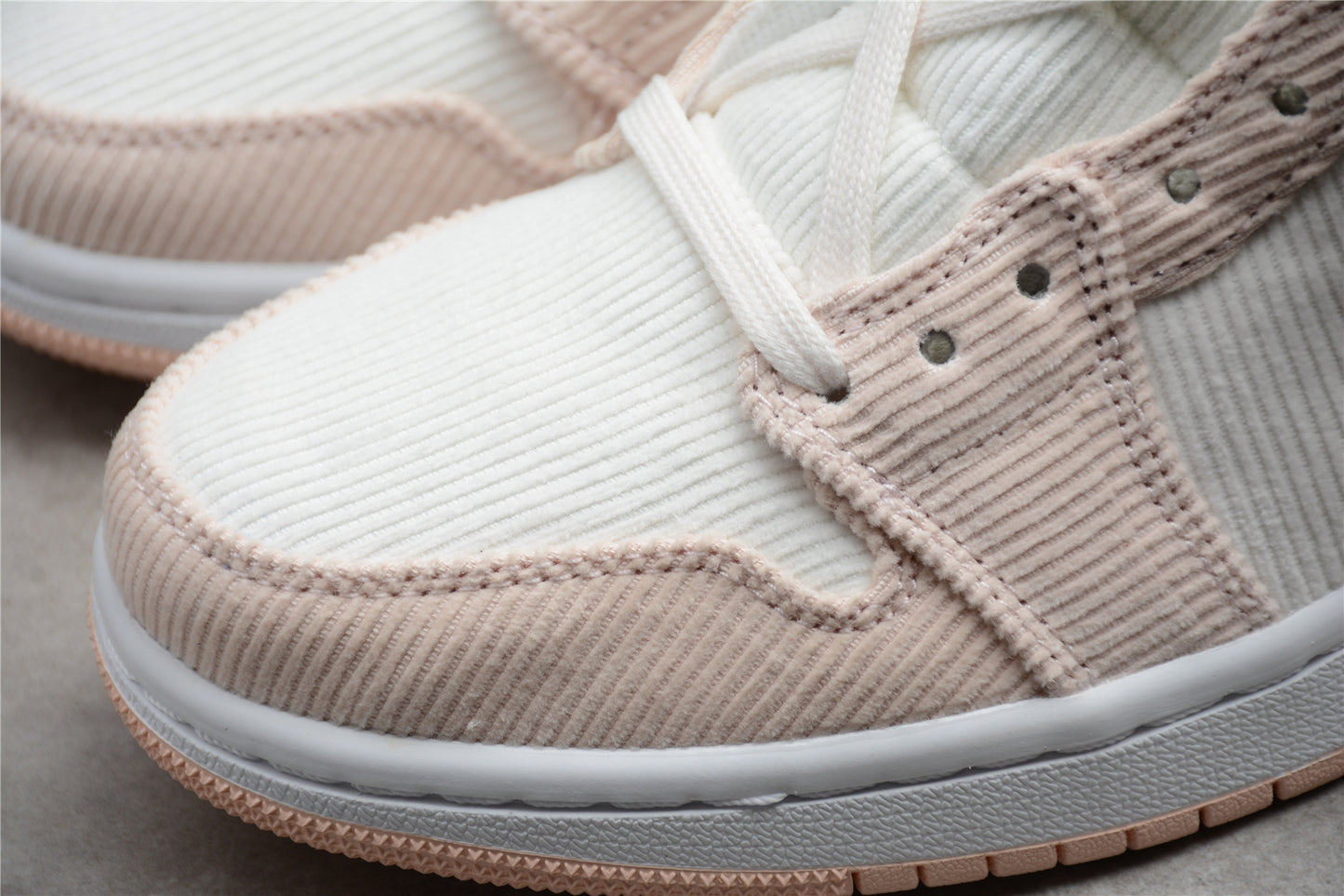 Air Jordan 1 Mid "Corduroy" - Best Reps Website 2025