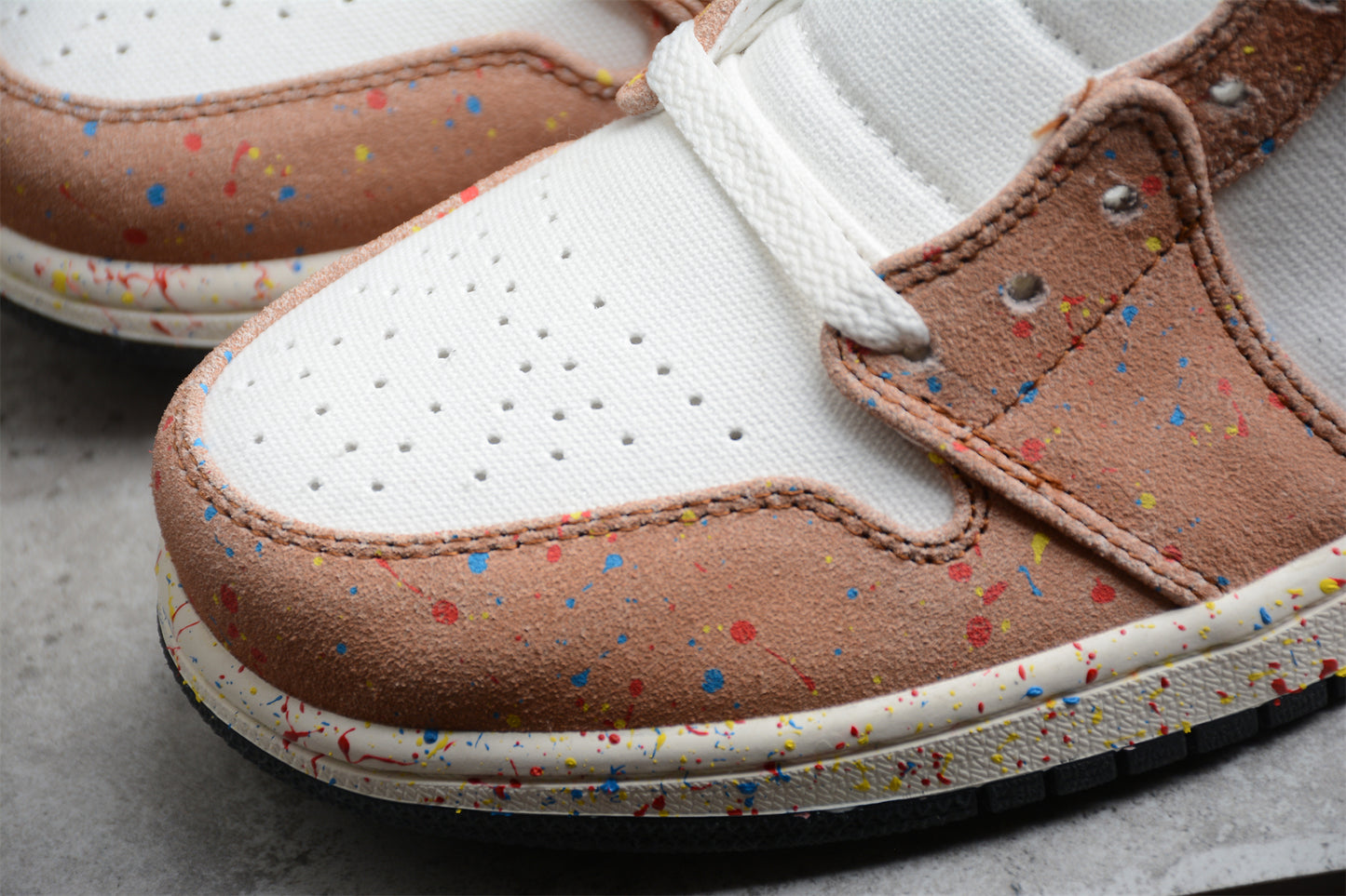 Air Jordan 1 Mid SE GS "Brushstroke Paint Splatter" - Best Reps Website 2025