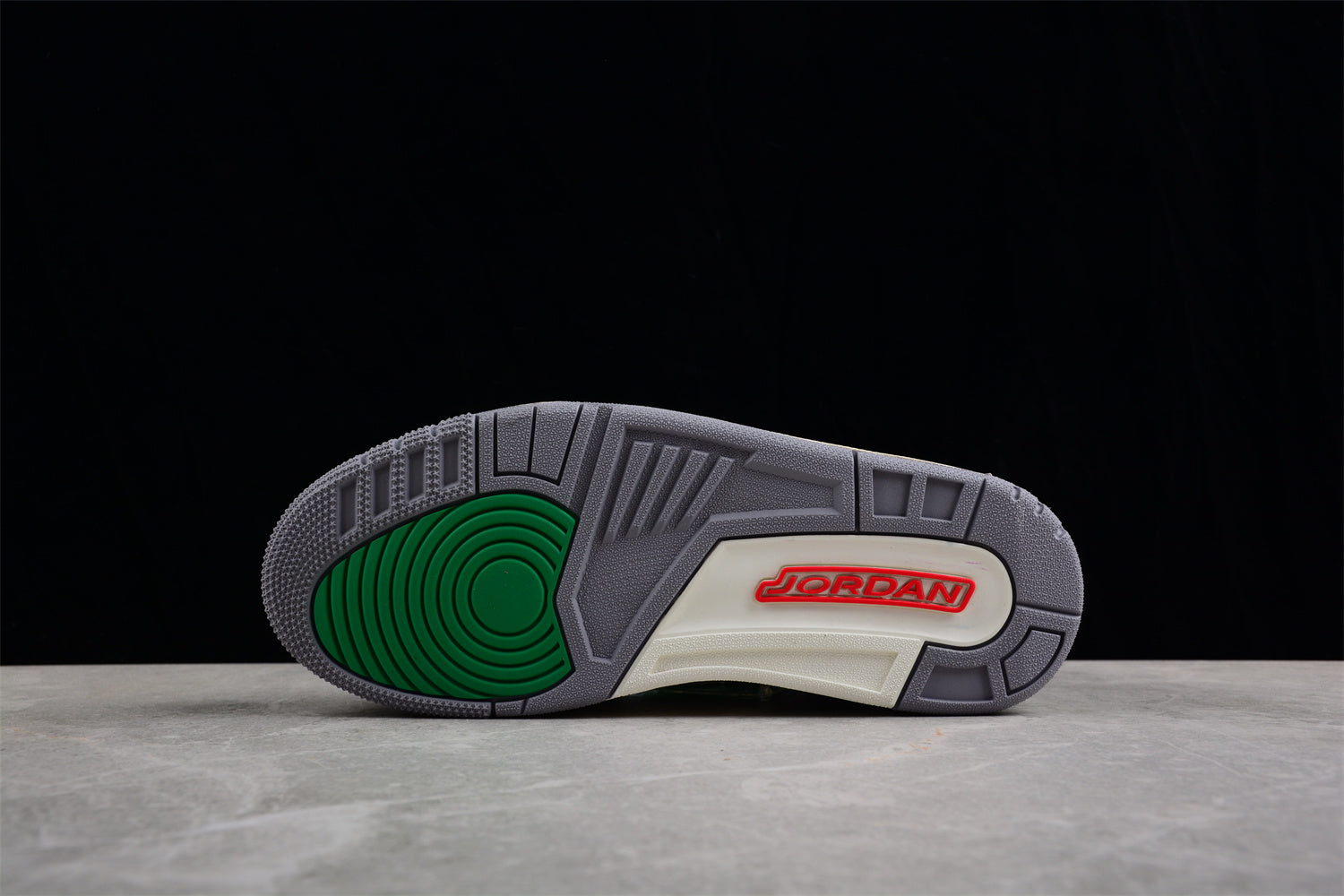 Air Jordan 3 Retro "Lucky Green" - Best Reps Website 2025