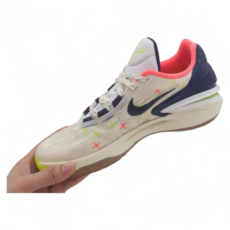 Nike Zoom G.T. Cut 2 x Crosshairs.