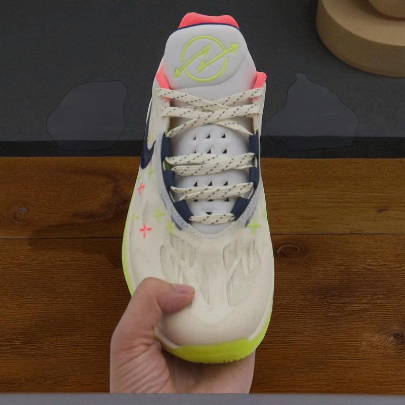 Nike Zoom G.T. Cut 2 x Crosshairs.