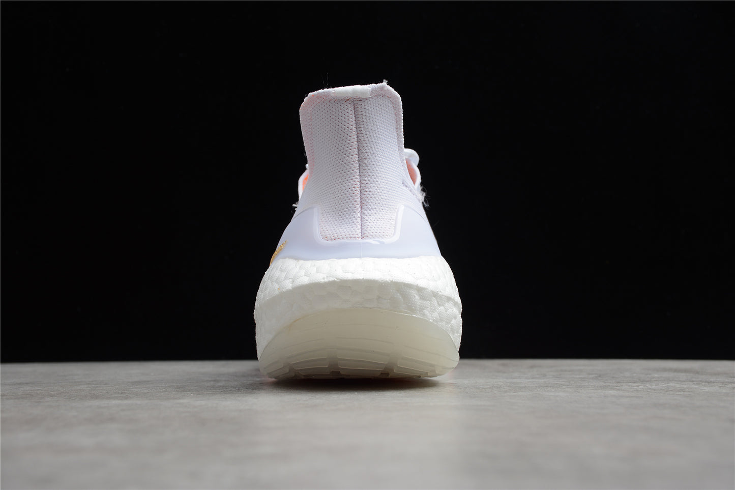 adidas UltraBoost 21 “Tokyo”.