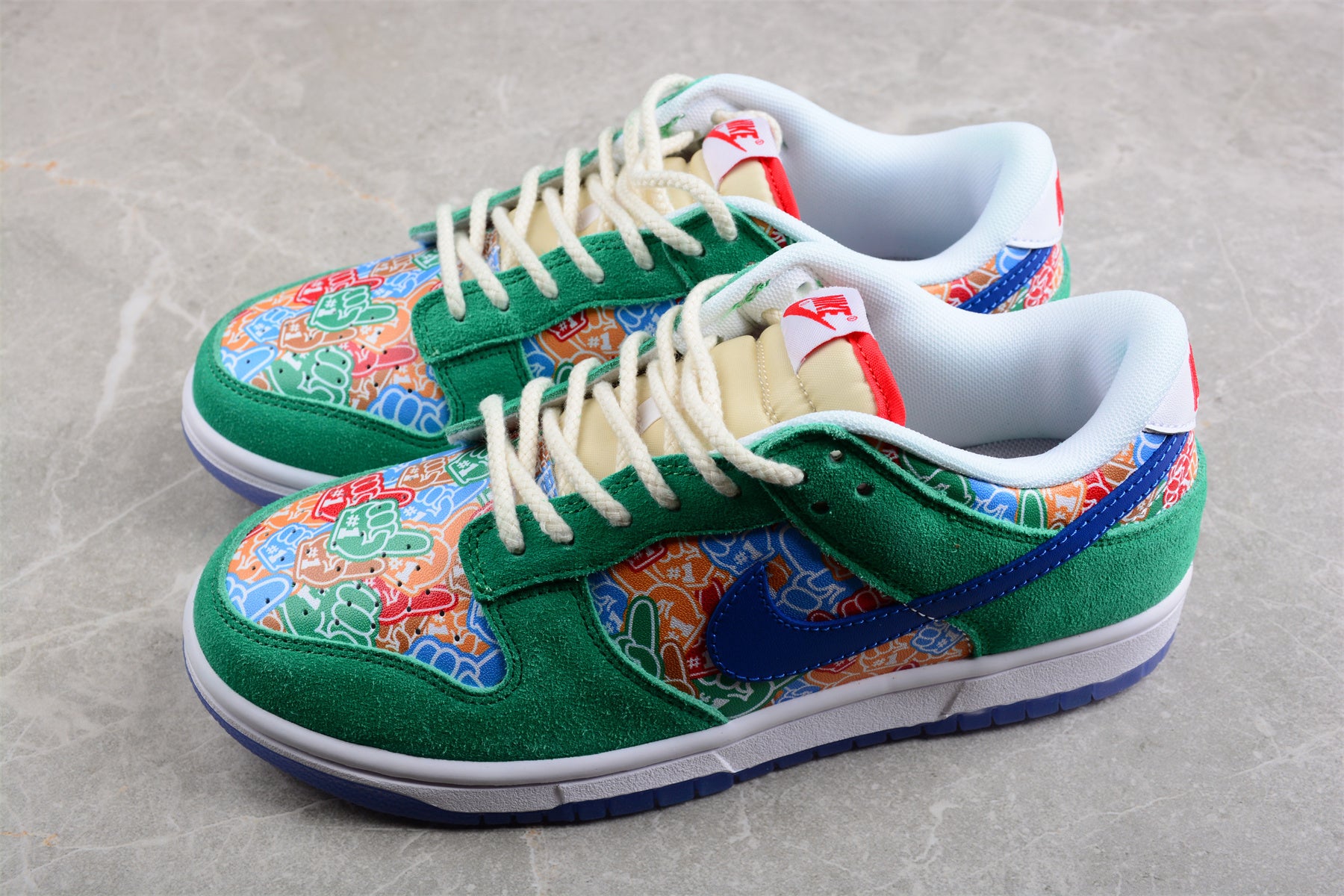 Nike Dunk Low "Foam Finger"