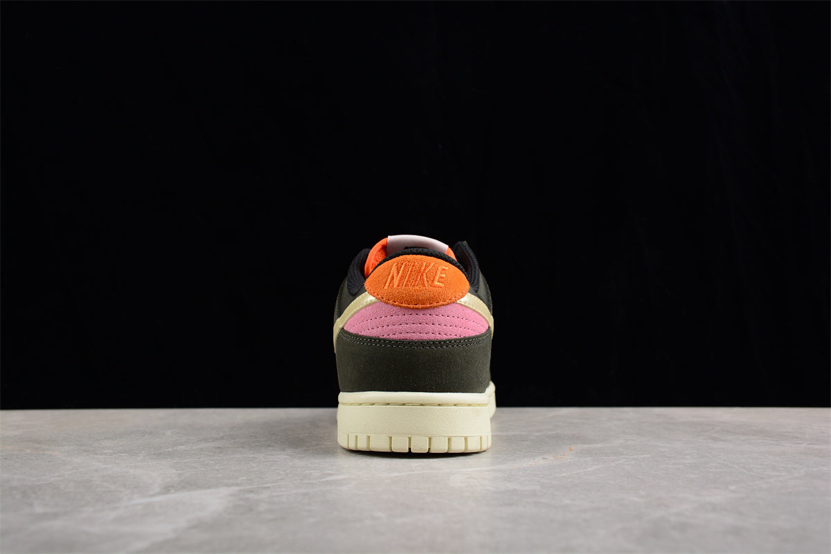  Nike Dunk Low "Rainbow Trout" 