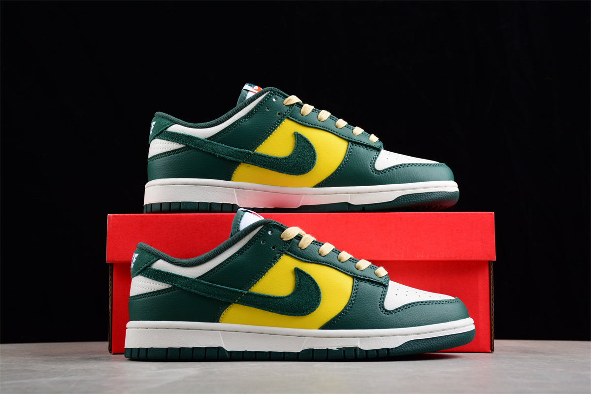 Nike Dunk Low “Noble Green”