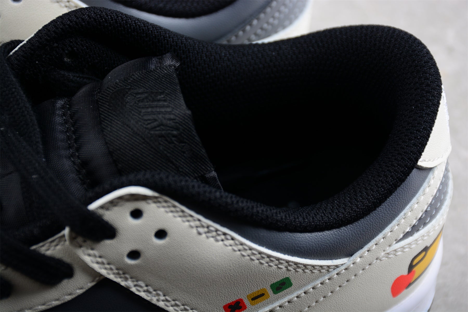 Nike Dunk Low "Video Game"