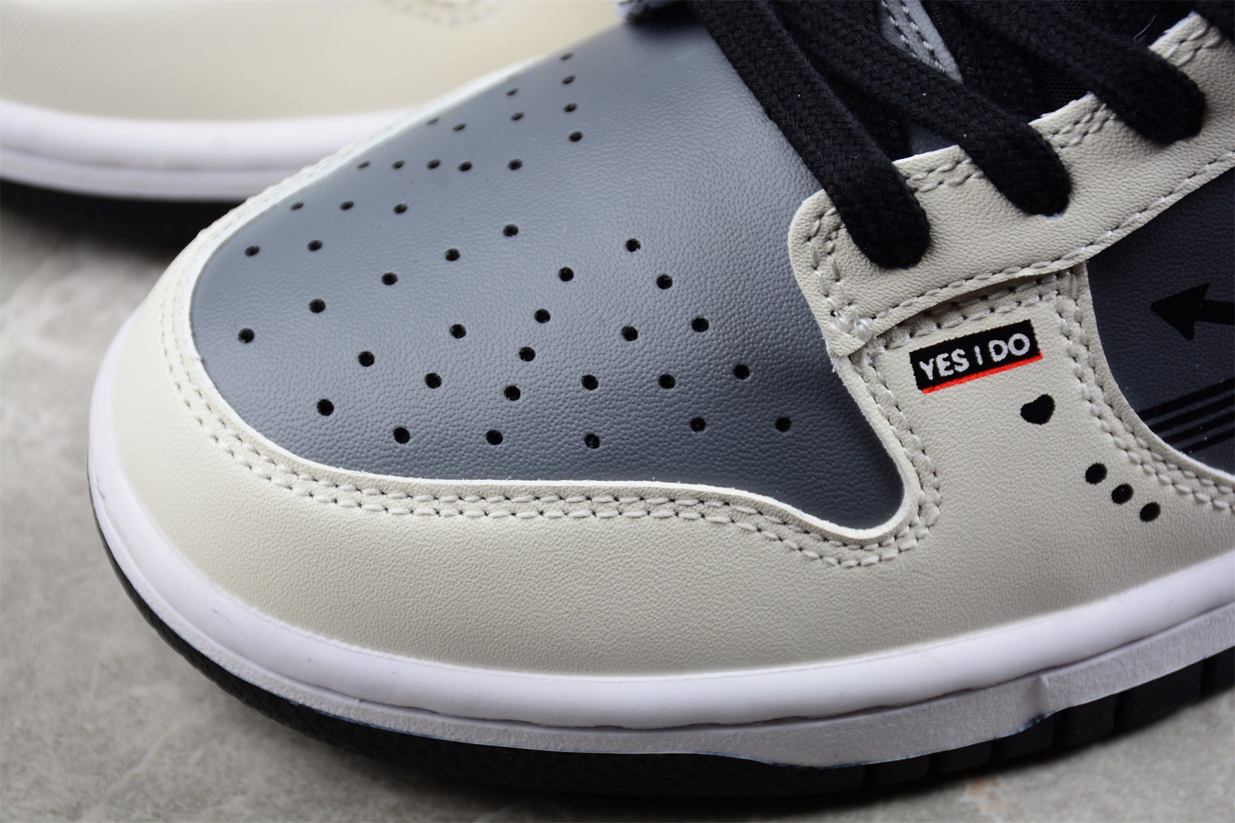 Nike Dunk Low "Video Game"