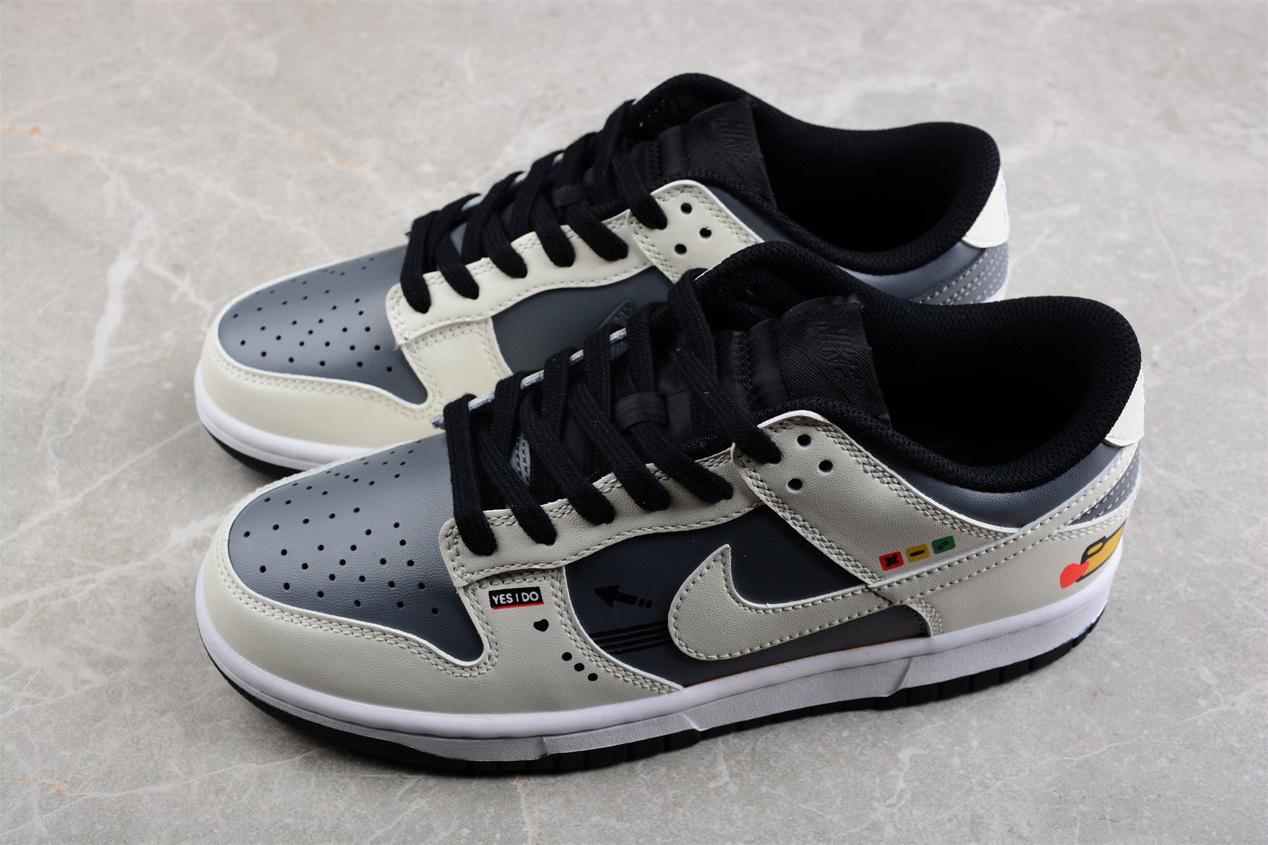 Nike Dunk Low "Video Game"