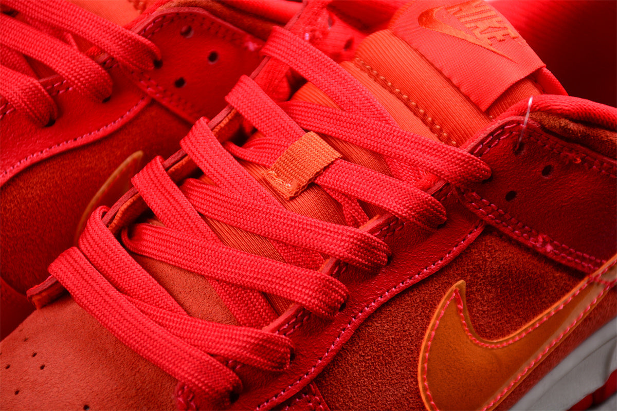 Nike Dunk Low “ATL” University Red
