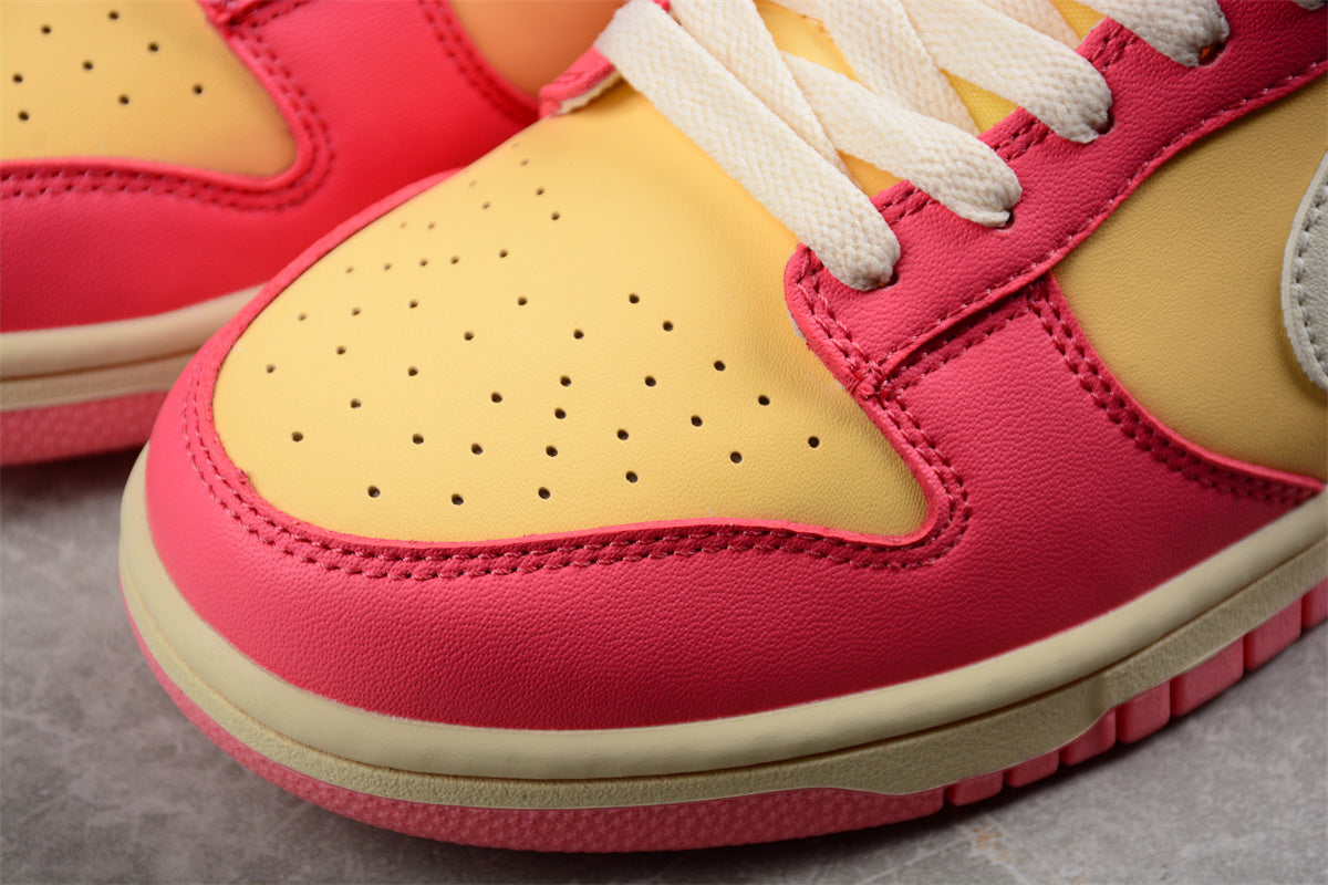 Nike Dunk Low GS 'Strawberry Peach'