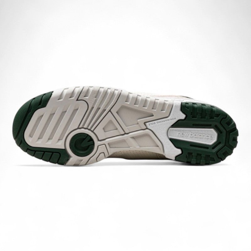  New Balance 550 “Sea Salt/Pine Green” 