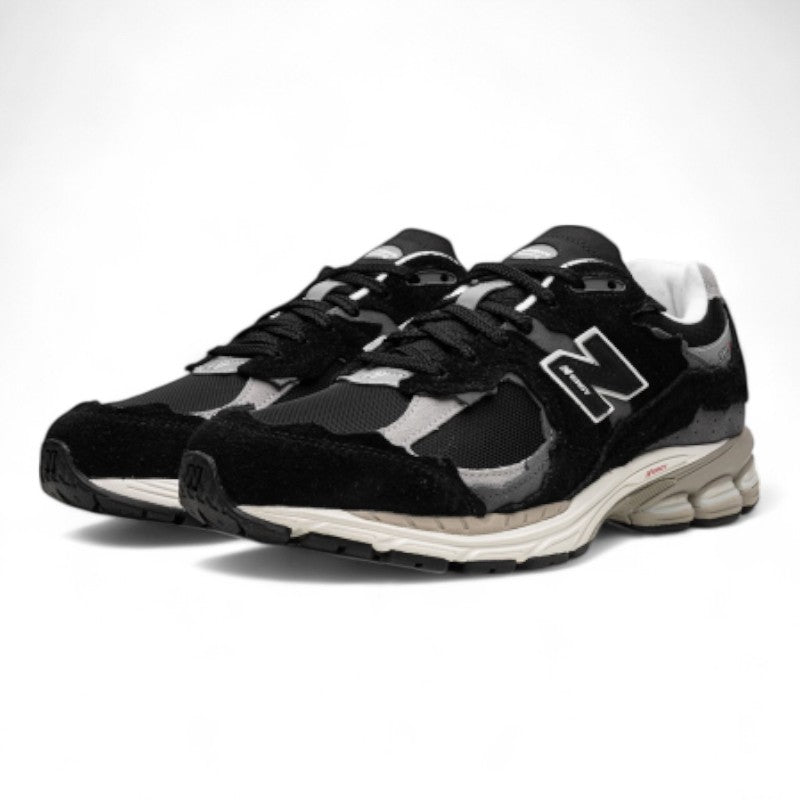  New Balance 2002R “Protection Pack - Black/Grey” 