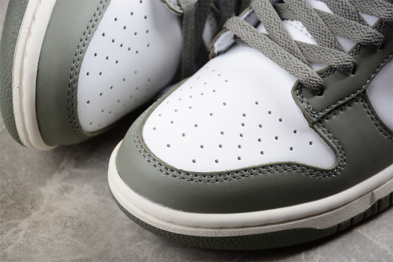 Nike Dunk Low NBA Paris 