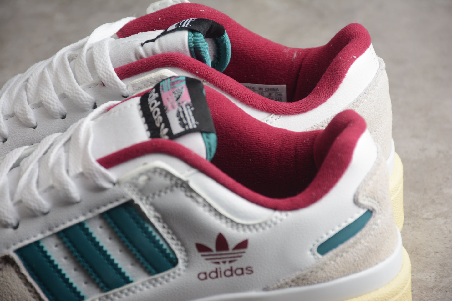 adidas Forum Low in White/Teal/Burgundy