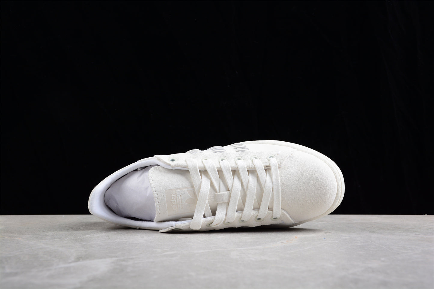  FOOT INDUSTRY × adidas Originals Campus "Footwear White/Off White" 