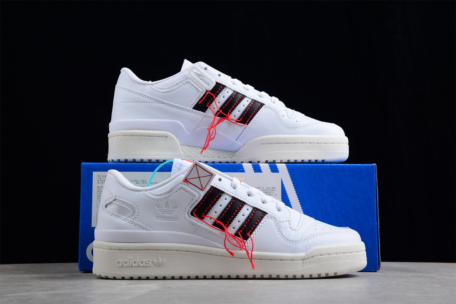 adidas Forum 84 Low Premium in Cloud White / Core Black / Easy Yellow