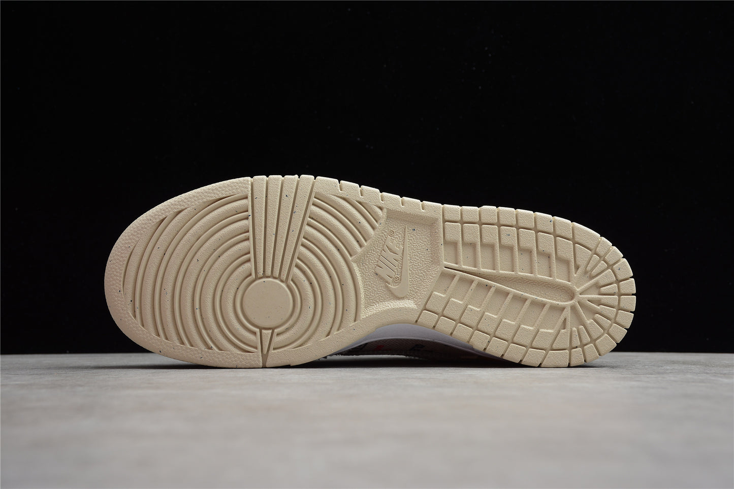 Nike Dunk Low “City Market”