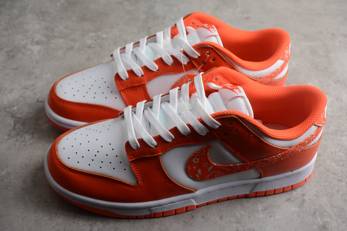 Nike SB Dunk Low “Orange Paisley” (DH4401-103)