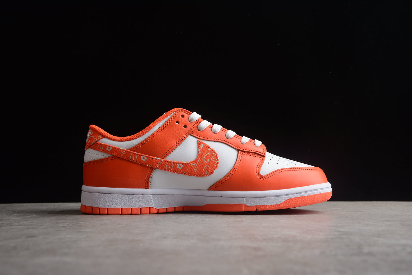 Nike SB Dunk Low “Orange Paisley” (DH4401-103)