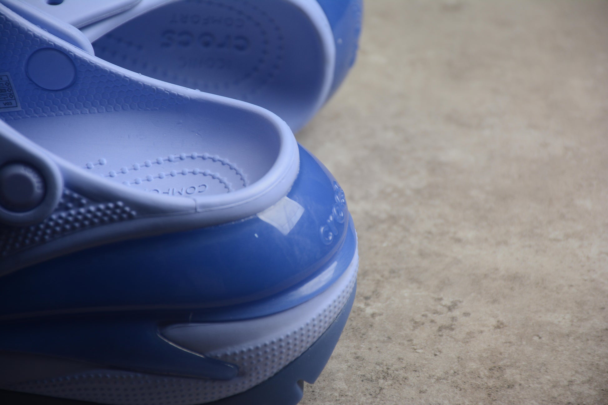 Crocs Mega Crush Matte Clog – Moon Jelly