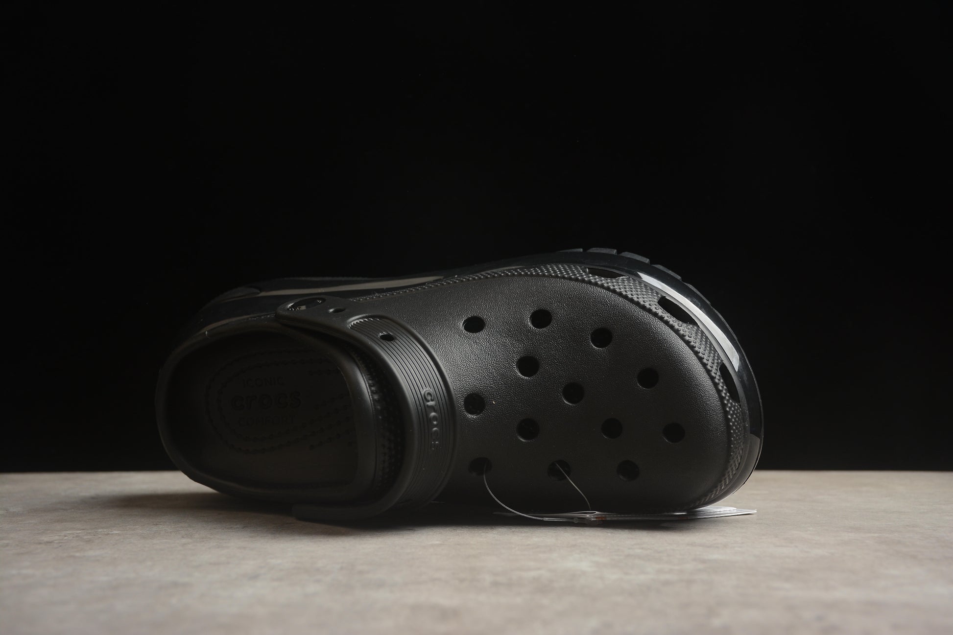 Crocs Mega Crush Clogs – Black