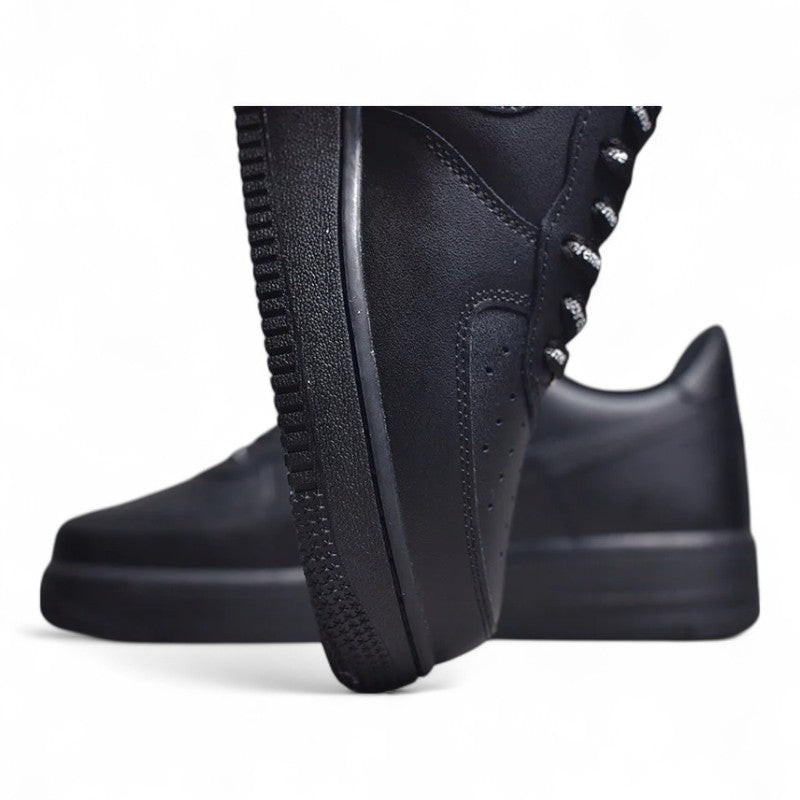 Air Force 1 Low Supreme Black