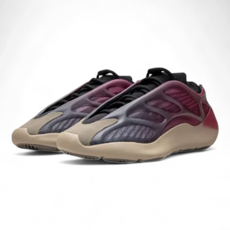  Yeezy 700 V3 'Fade Carbon' 